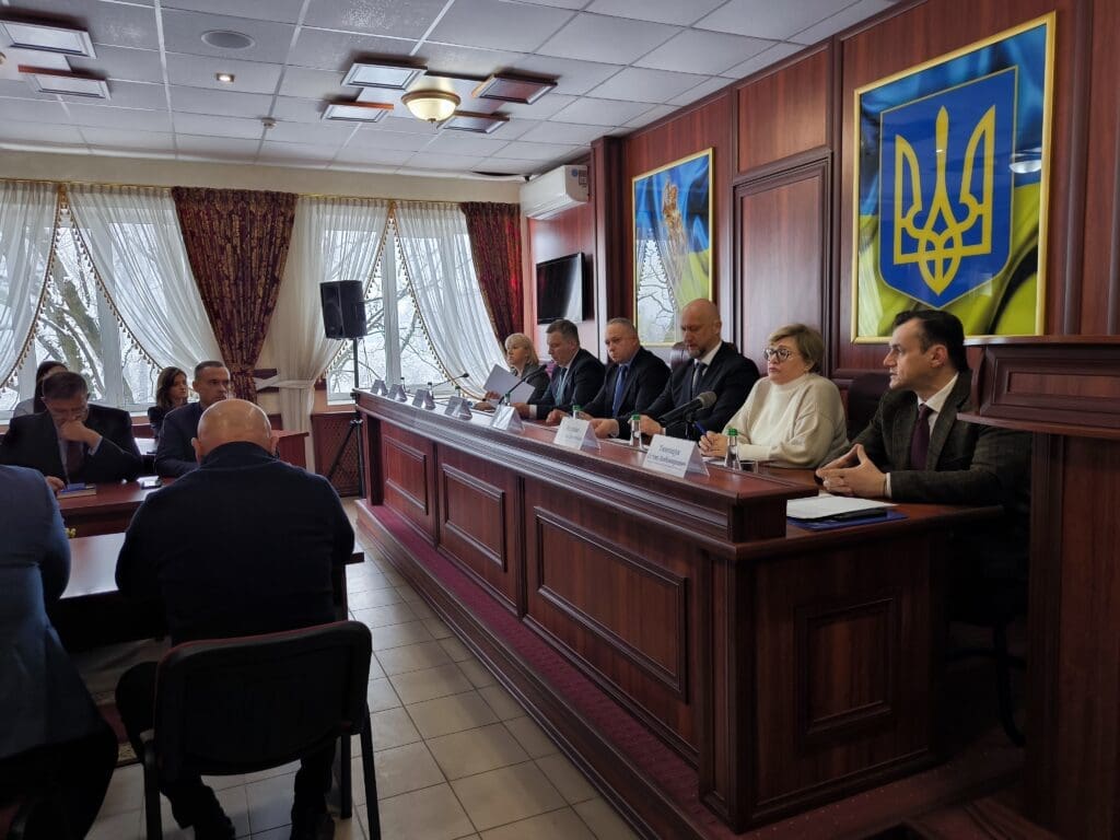 Івано-Франківському навчально-науковому юридичному інституті НУ «ОЮА» відбувся Круглий стіл на тему «Здійснення судочинства в умовах воєнного стану».